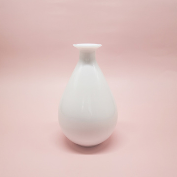 Drop shape bottle for aroma