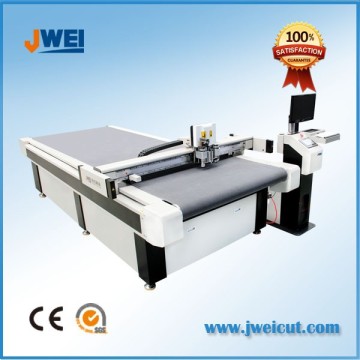 Easy operation rubber sheet cutting machine