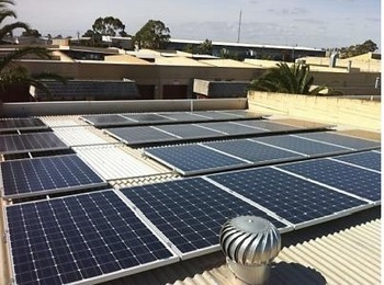 Home use led solar street light system with special PV combiner design