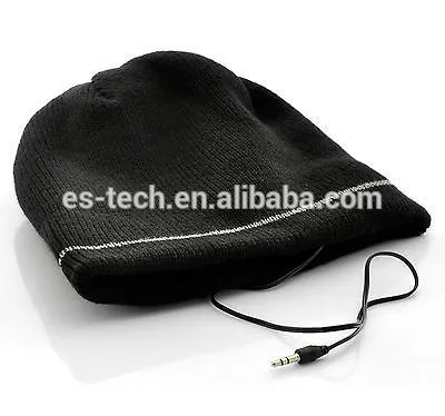 Wired headphone with black hat for mobile phone