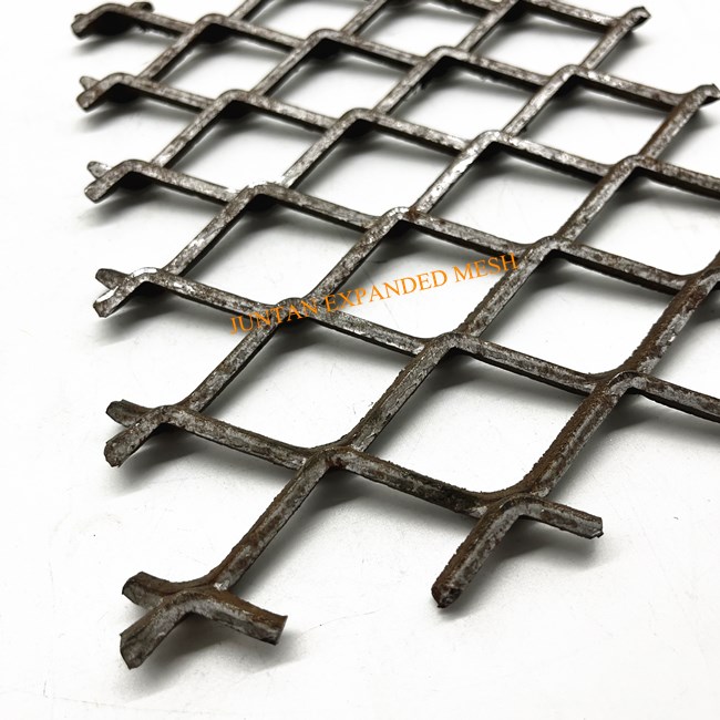 Black Steel Expanded Metal Mesh 2 Jpg