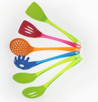 Wholesale nylon kitchen tool,skimmers/spatula/spoon/soup ladle, spaghetti server and turner