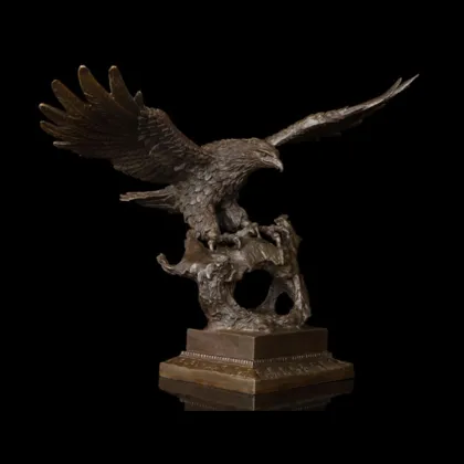 Wholesale life size bronze eagle sculpture for office decoration