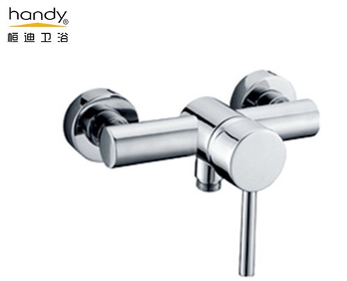 Menangani Single Faucet Kuningan Chrome Shower