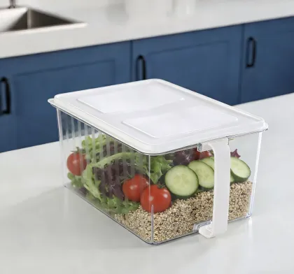 The storage box has no draining basket