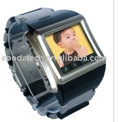 Tri-band wrist watch mobile W600