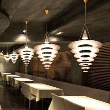 Nordic Luxury Chandeliers: Dining Room Ring Lights and Creative Acrylic Pendant Designs