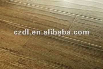 Delai 12mm HDF Handscraped Laminate Flooring