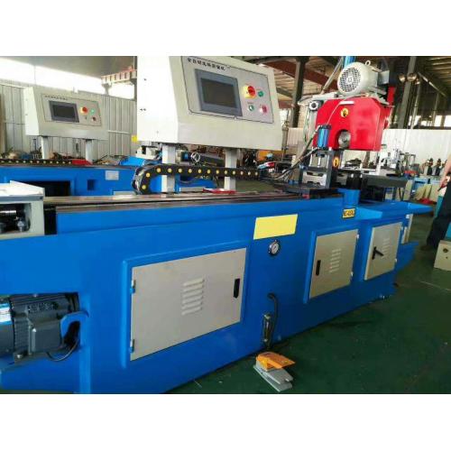 automatic steel pipe cutting machine