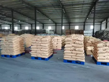 CAS 1633-05-2 High Quality Strontium Carbonate for Industry