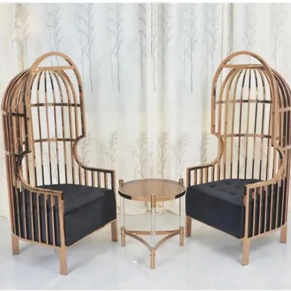 Luxury Love Seats and Leather Sofas for Weddings