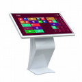 Monitor touch screen display promozione centro commerciale