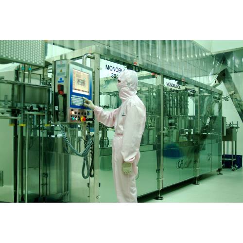 حقن حمض الترانيكساميك وكلوريد الصوديوم