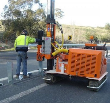 Hydraulic Highway Guardrail Pile Driver