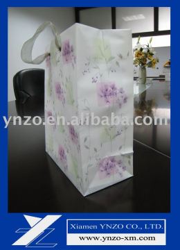 Fency paper christmas gift bag