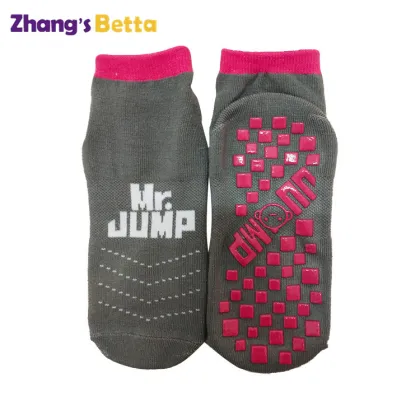 Customized Betta Anti-Slip Sports Trampoline Jump Grip Park Socks