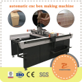 Máquina plegadora para fabricación de cajas para ventas