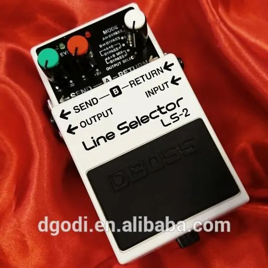 customly made guitar effects pedal and line selector switch