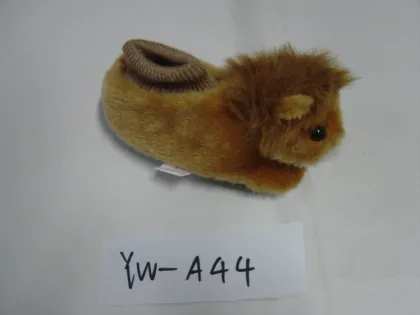 Warm little animal toy shoes