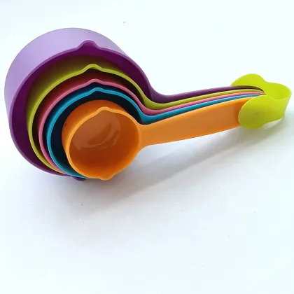 Plastic Measuring Cups for Dry and Liquid Ingredients - Cooking and Baking