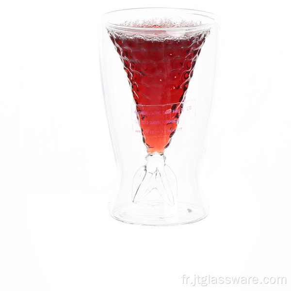 Coupe en verre à vin rouge en forme de poisson