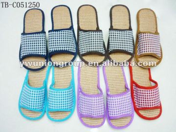2012 new design indoor slipper