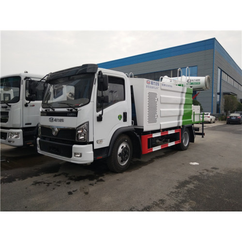 2000 gallons Dongfeng Dust Prevention Tanker Trucks