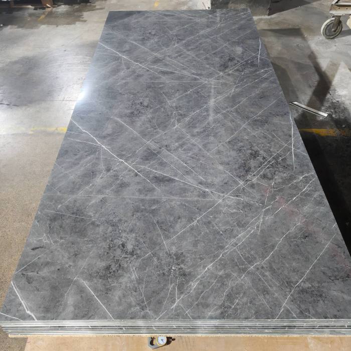 ผนังกันความชื้น SPC พร้อมการออกแบบที่มีความแข็งสูง