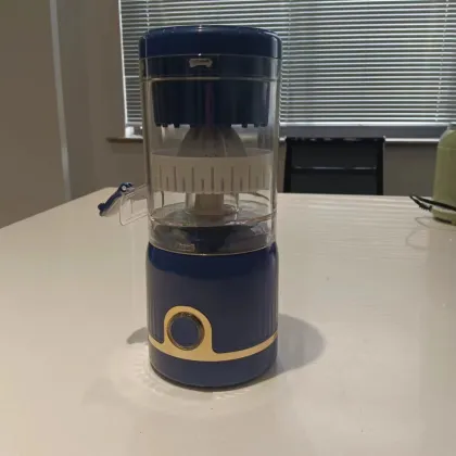 Portable Electric Juicer Cup