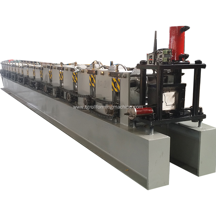 Water gutter roll forming machine