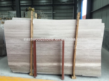 brown coffee with wood veinning marble slab