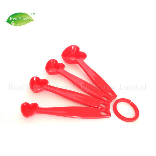 4 Piece Heart Shaped Measuring Colheres Set