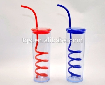 drink cup with screw straw
