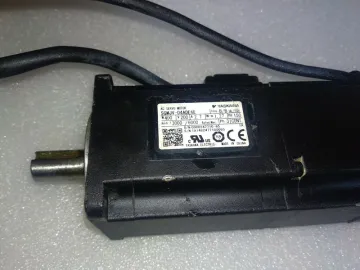 SGMJV-04ADE6E Yaskawa With 17 Bit Encoder Servo Modular