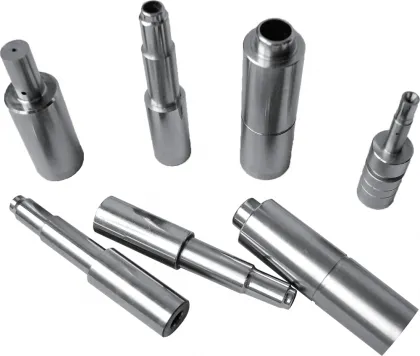 Pierce punch and pierce die