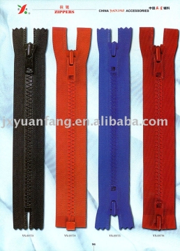 zippers