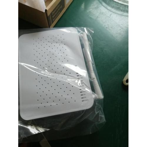 White Plastic EPON 4GE WIFI Antenna ONU