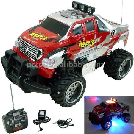 1:16 R/C Car with MP3 and Light