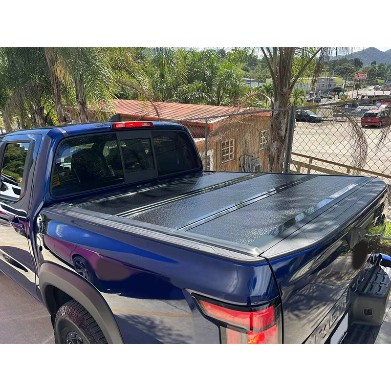 Tonneau Cover for Nissan Navara D40