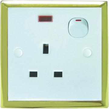 1 Gang Switch+13a Socket With Light/ Brish 13a Socket Es3130d4, High ...