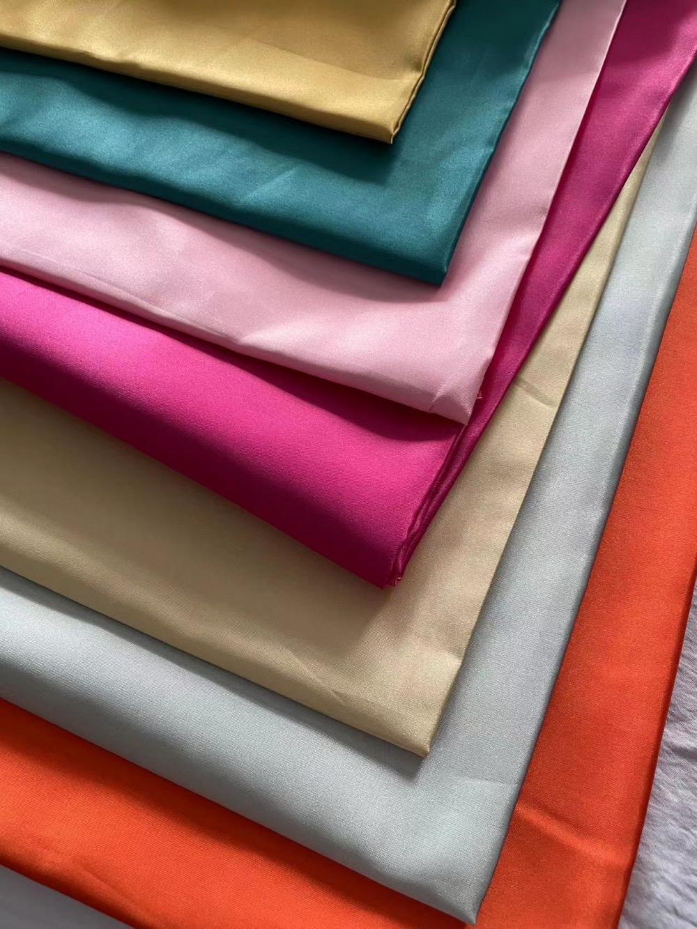 Hàng sẵn sàng Satin Fabric