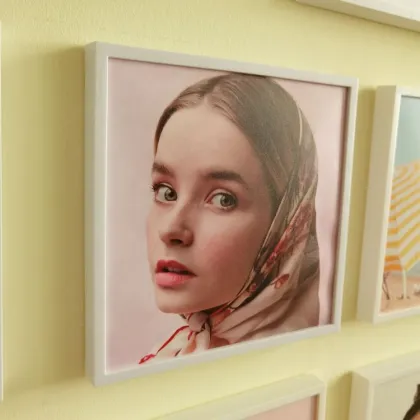 Personalized 12 Inch Plastic Photo Frame Wall Art Gallery