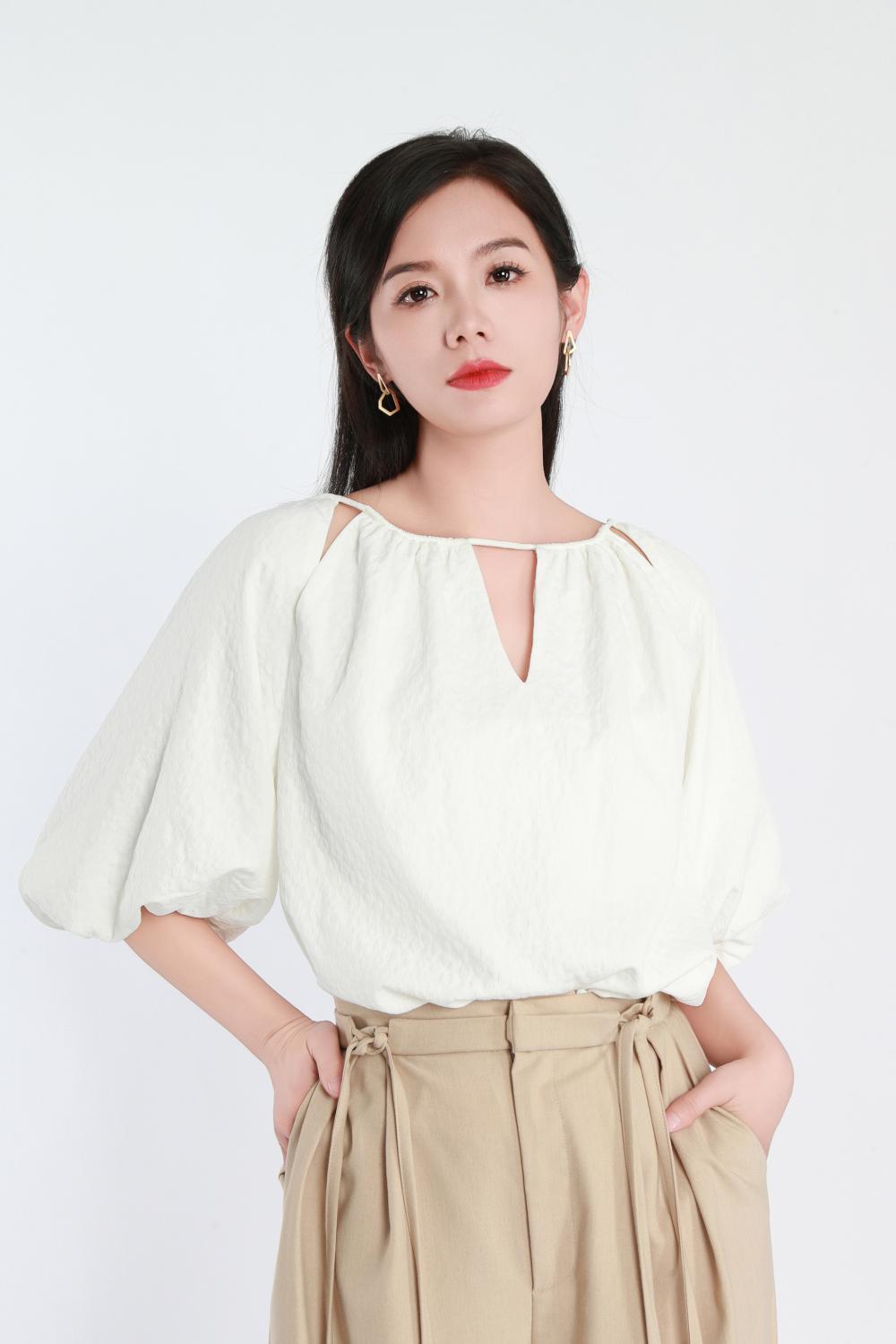 Crew-Neck Woven Short-Sleeved Top