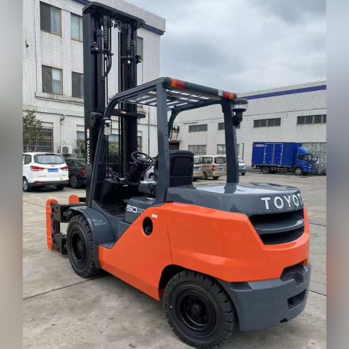 4 тонна Toyota Diesel Voklift для продажи