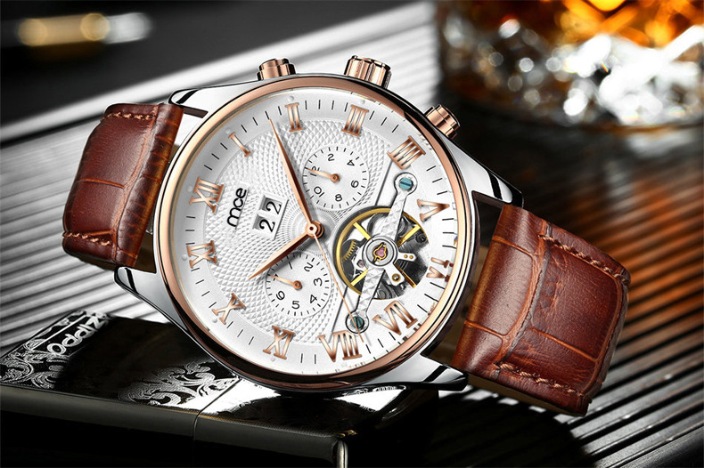 Western Style Waterproof Leather Men Wrist Watch 