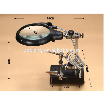 MG16129-C illuminated magnifying glass