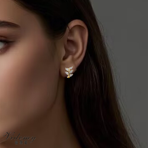 Copper Inlaid Zircon Leaf Earrings High-End Luxury