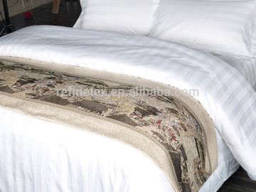 100% Polyester High Quality Jacquard Fabric Hotel Bed Runner