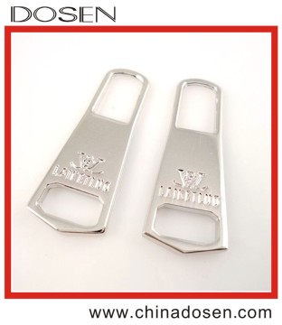 zipper puller with polished sliver color, shiny silver, engraved logo