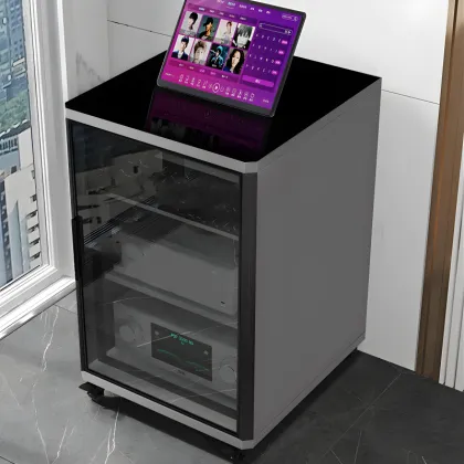 Audio equipment amplifier cabinet